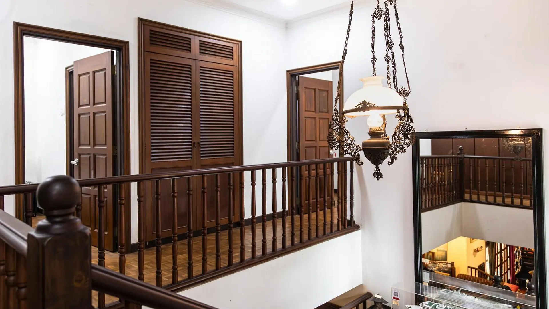 Bangsar Villa For Groups, Event Space And Family Fun Kuala Lumpur