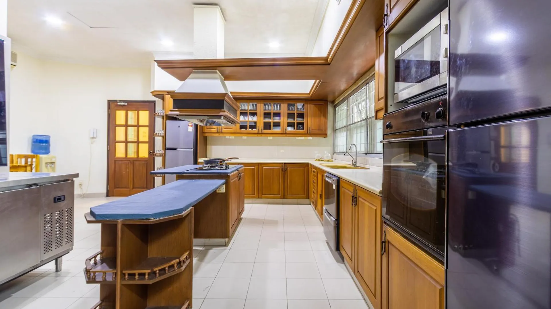 Bangsar Villa For Groups, Event Space And Family Fun Kuala Lumpur