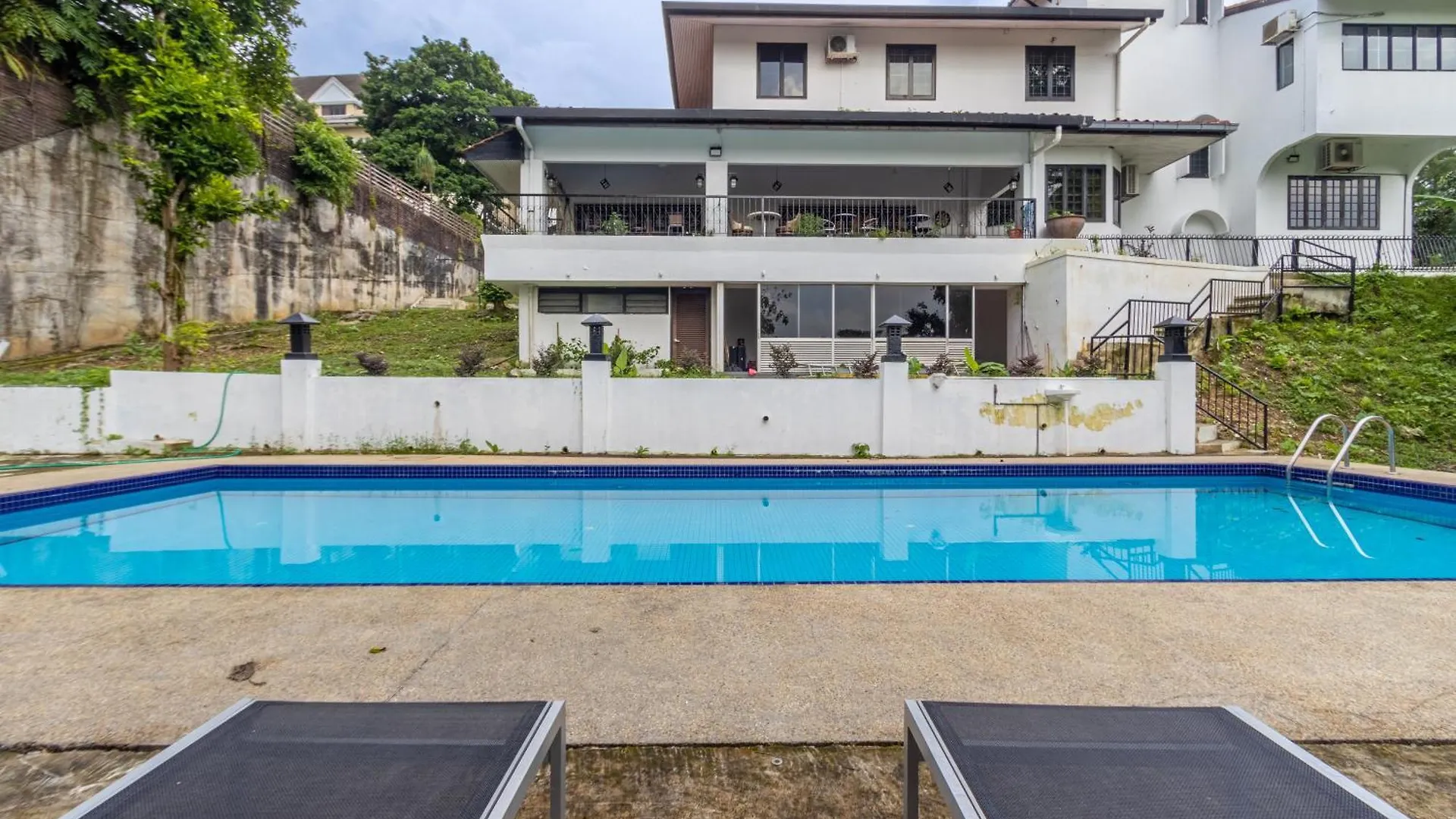 Bangsar Villa For Groups, Event Space And Family Fun Kuala Lumpur